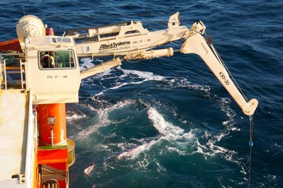 Allied Marine Crane